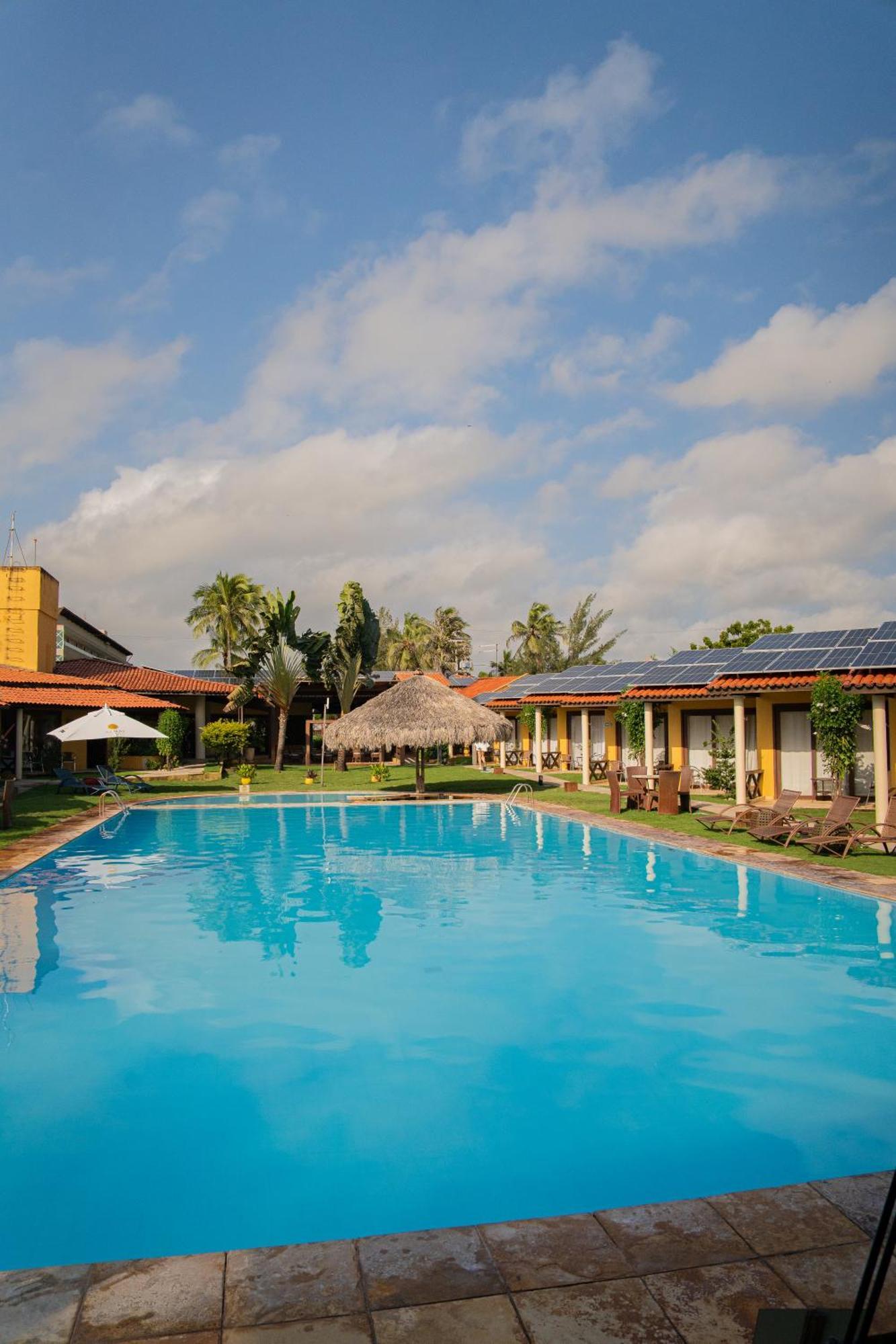 Hotel Almai Cumbuco Extérieur photo